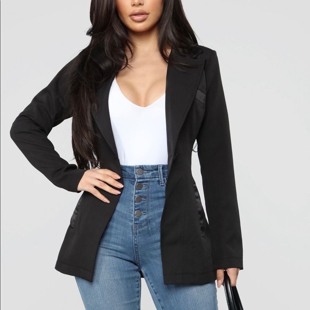 NWT Fashion Nova black blazer jacket